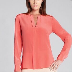 BCBG MaxAzaria|| 💯%Silk Carolyn Blouse